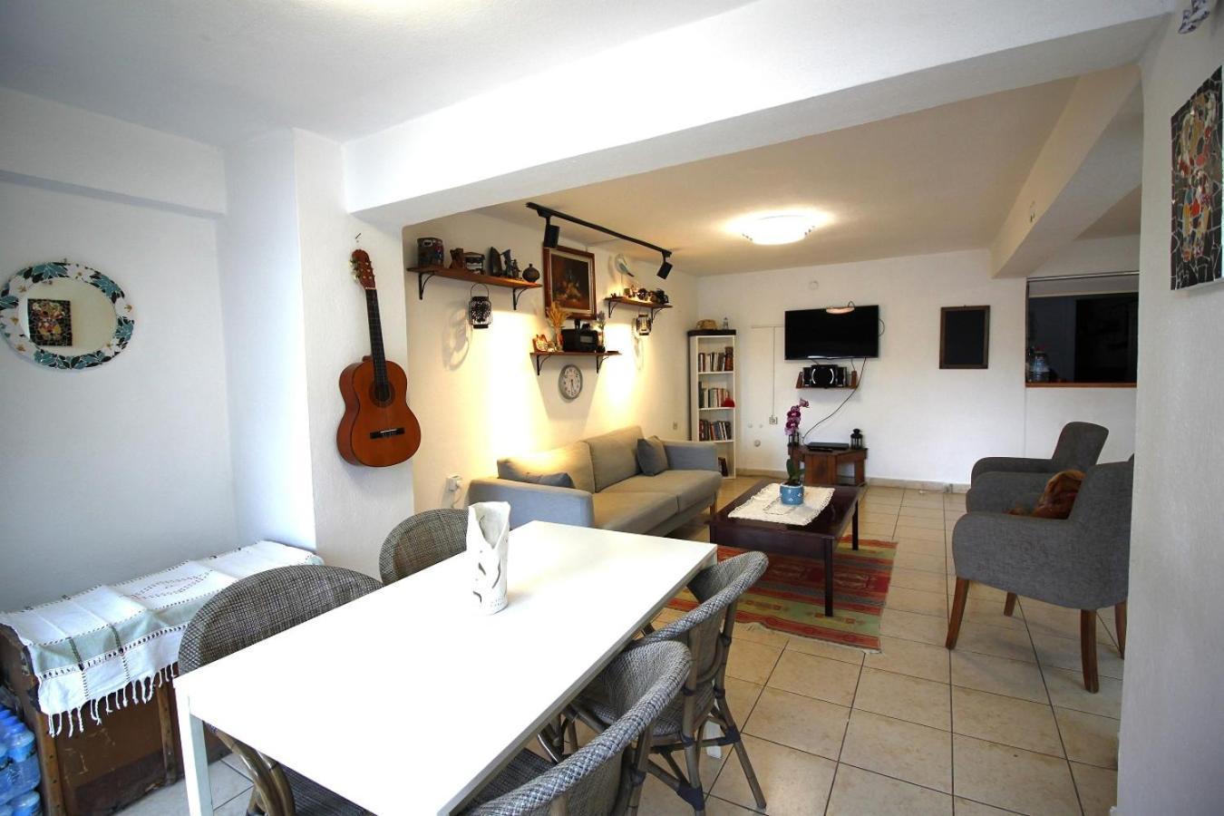 Bonapart Hotel Çeşme Exteriör bild