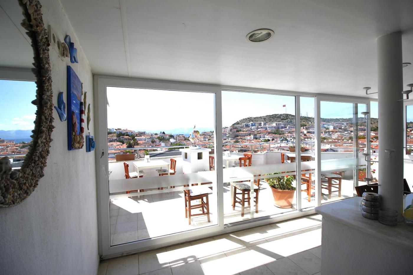 Bonapart Hotel Çeşme Exteriör bild